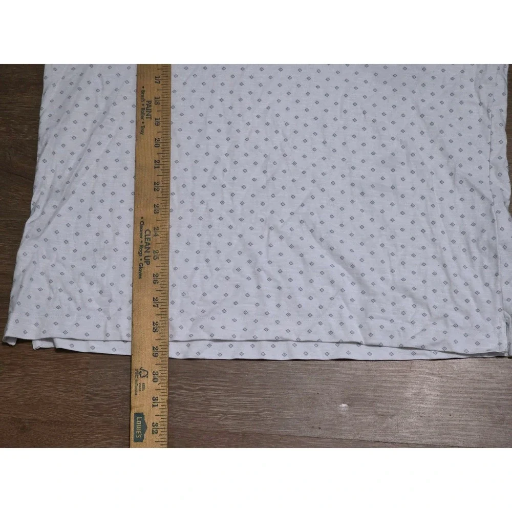 Banana Republic Luxury Touch Polo Shirt Mens Large White Grey Diamond‎ Print A7